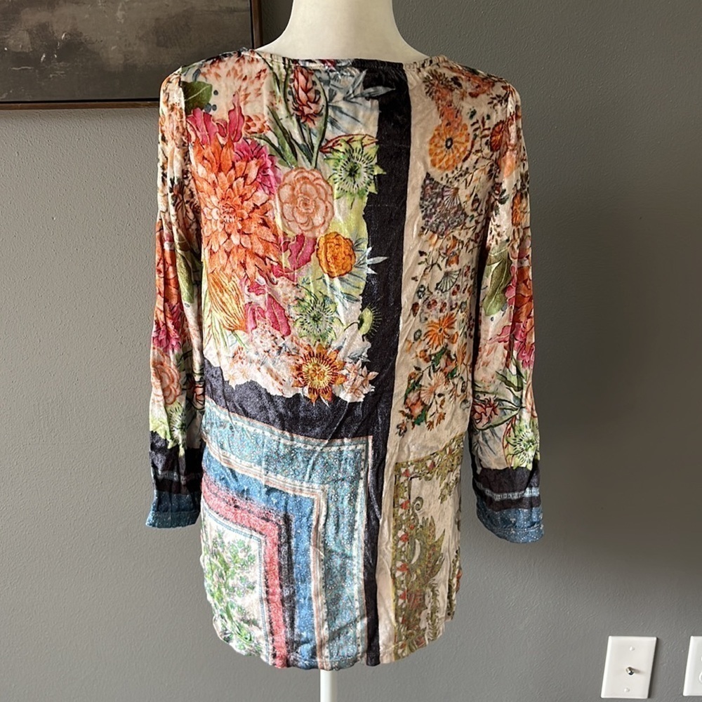 Soft Surroundings Velvet Floral Ashbury Tunic Top - Picture 8 of 13